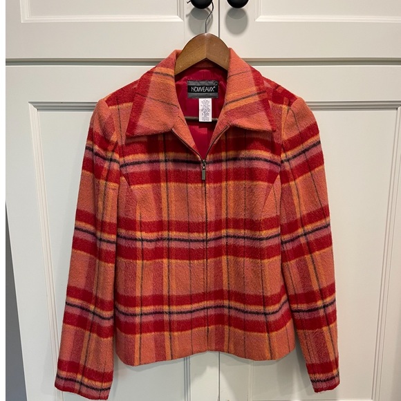 Nouveaux Jackets & Blazers - Nouveau Vintage Womens Wool Blend Zip up jacket size 8 Retro style
